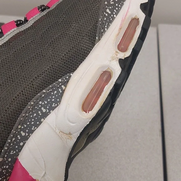 Nike Air Max Premium Tape Pink Foil Low Sneakers Mens Sz 10.5 2013 - Picture 12 of 16